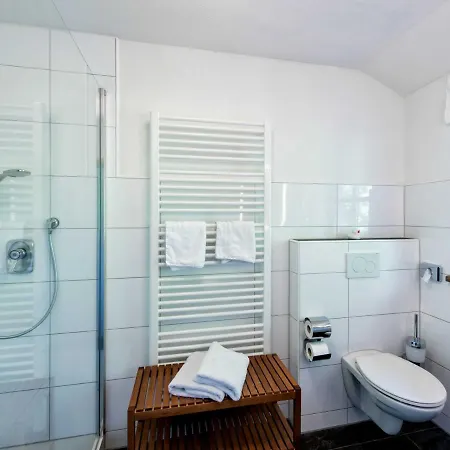 Inn Schoenblick 3*