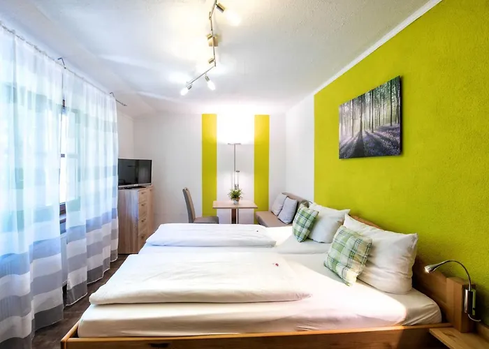 Hotell Schoenblick Goessweinstein