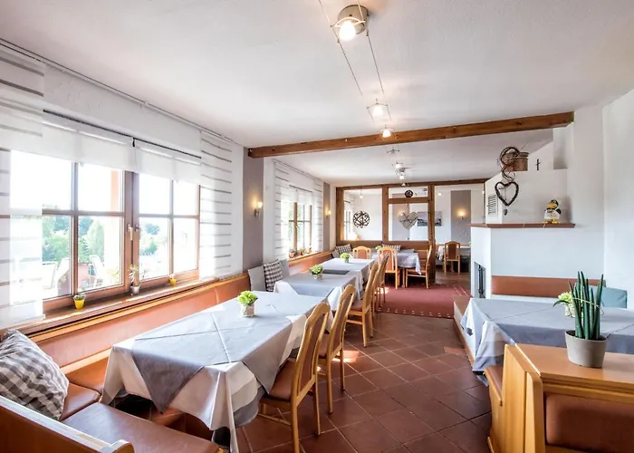 Hotell Schoenblick 3*